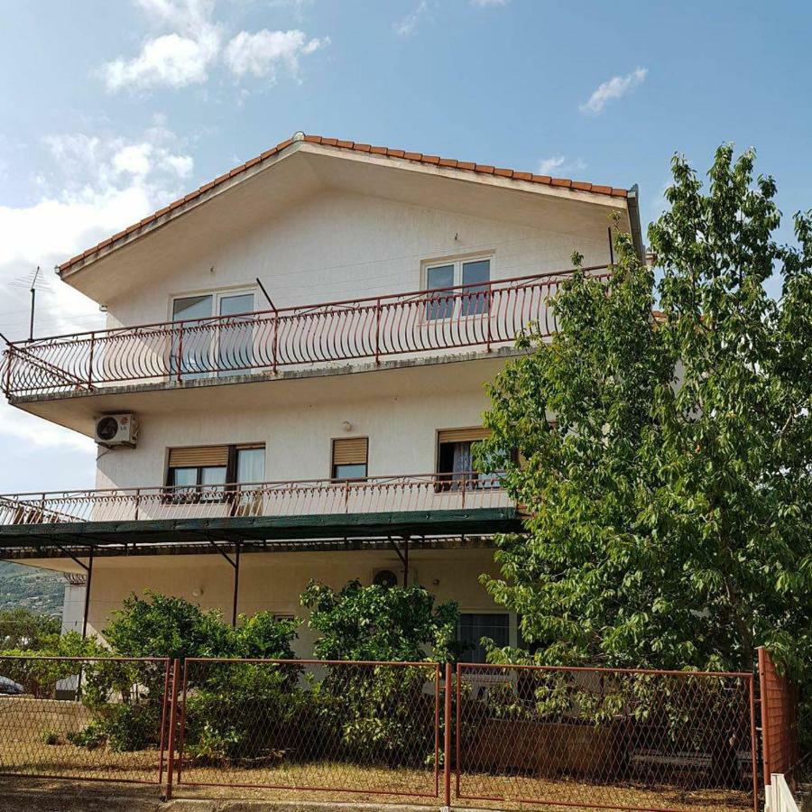 Apartments Majic Kastela Exterior photo